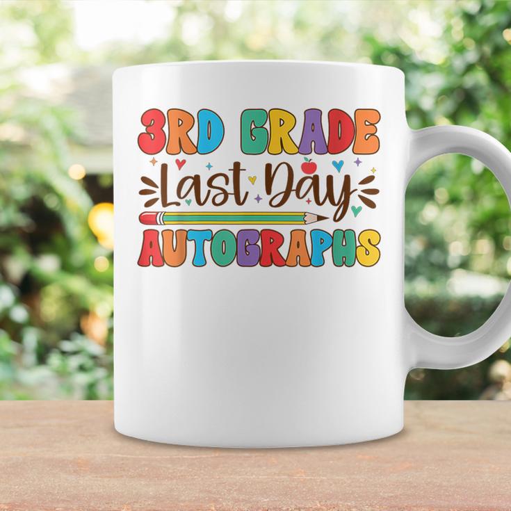 Last Day Autographs School 3Rd Grade Groovy Graduation Coffee Mug Gifts ideas