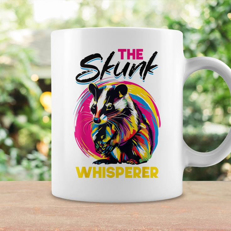 Lustiges Stinktier The Skunk Whisperer Tassen Geschenkideen