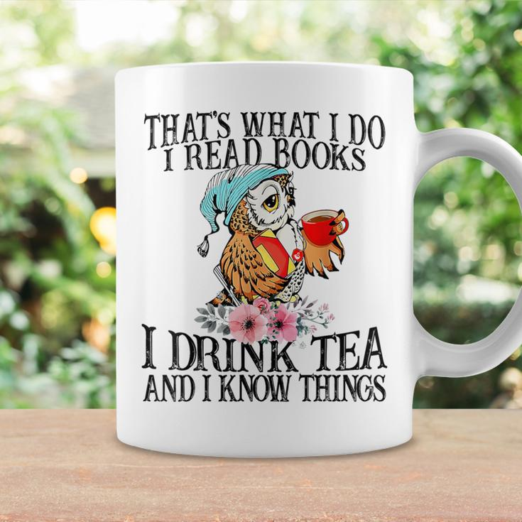 I Read Books And I Know Things & I Drink Tea Reading Coffee Mug Gifts ideas