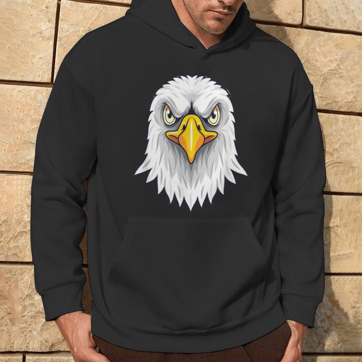 Angry Eagle Hoodie Lebensstil