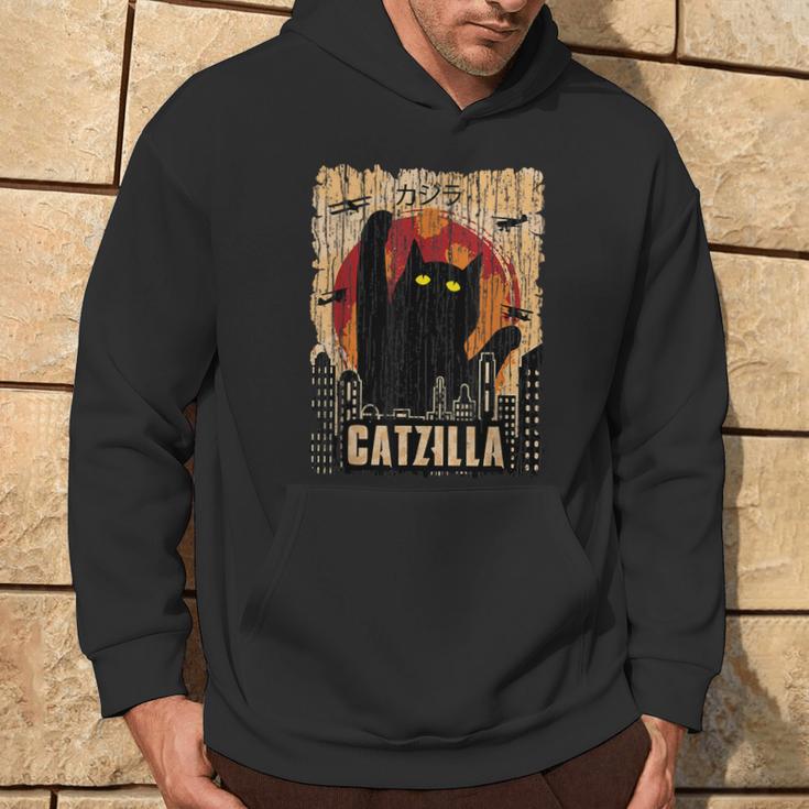 Catzilla Retro Hoodie Lebensstil