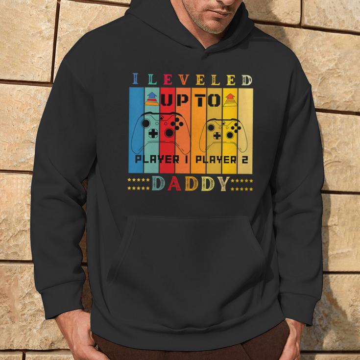 Damen I Leveld Up To Daddy Lustiger Neuerater Der Bald Papa Wird Mit-Ausschnitt Kapuzenpullover Lebensstil