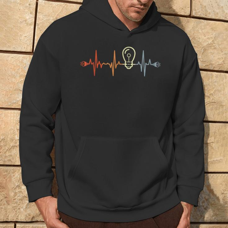Electrician Heartbeat Electronics Technician Heart Line Hoodie Lebensstil