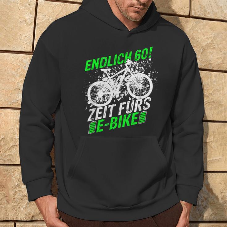 Endlich 60 Zeit Zum E-Bike Hoodie Lebensstil