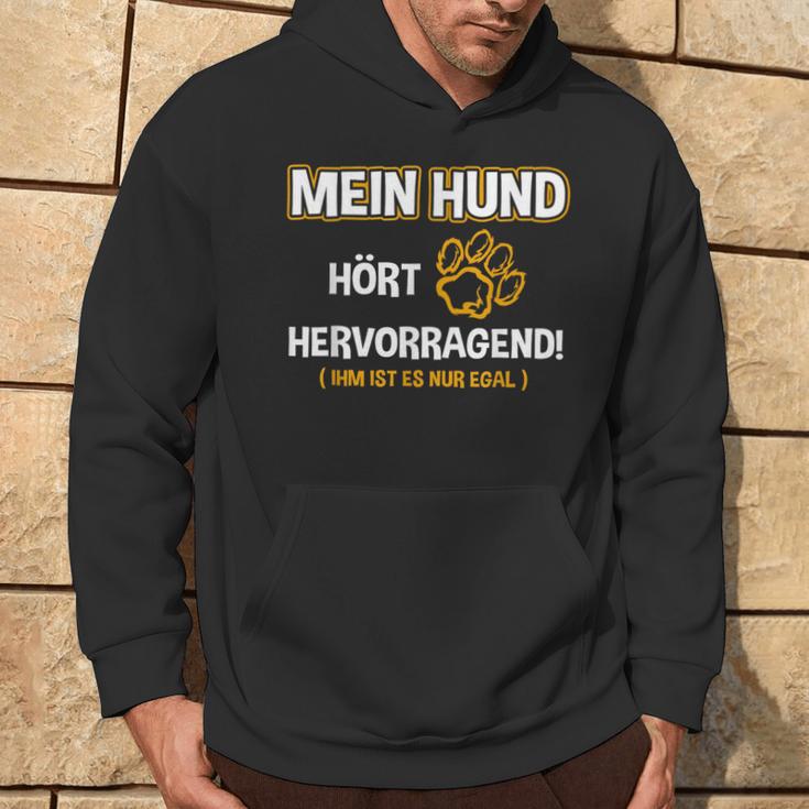 My Dog Listens Outstanding Hoodie Lebensstil