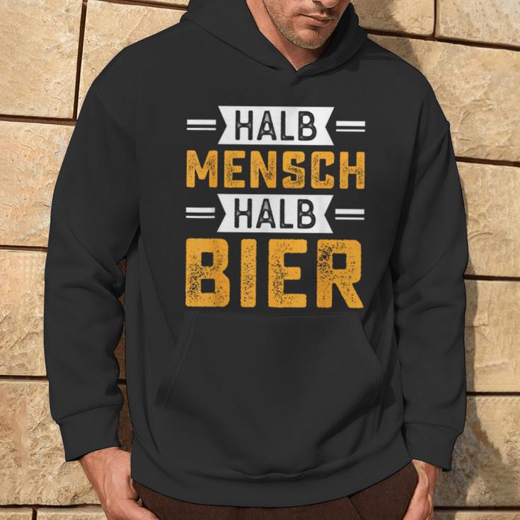 Halb Mensch Halb Bier Hoodie, Lustiges Spruch-Hoodie für Bierliebhaber Lebensstil