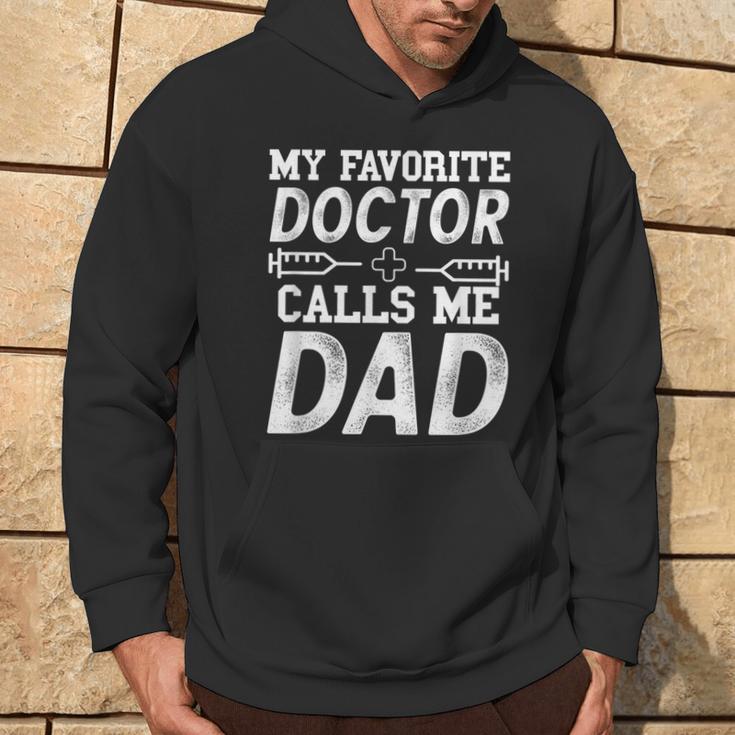 Herren My Favorite Doctor Calls Me Dad Geschenk Für Papaon Dr Kapuzenpullover Lebensstil