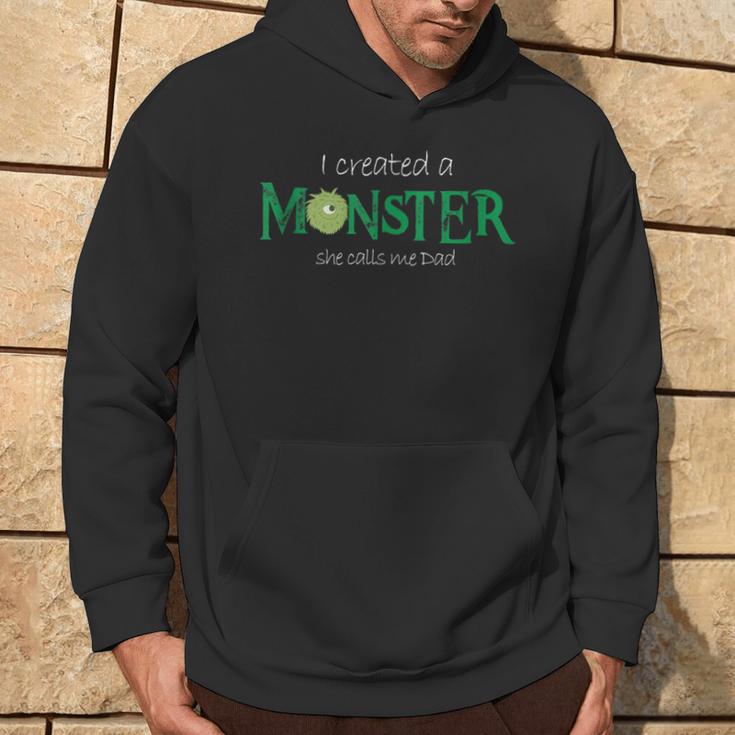 Ich Schuf Ein Monster Das Sie Mich Nennt Papaatertag Kapuzenpullover Lebensstil