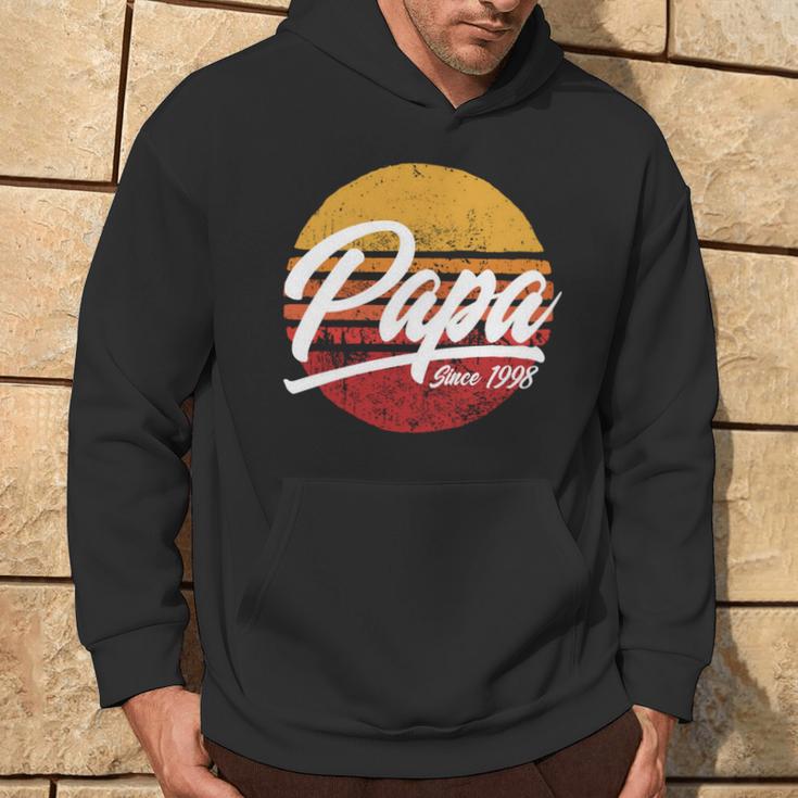 Papa Seit 1998 23 Geburtstag 23 Jahre Als Papa Retro Kapuzenpullover Lebensstil