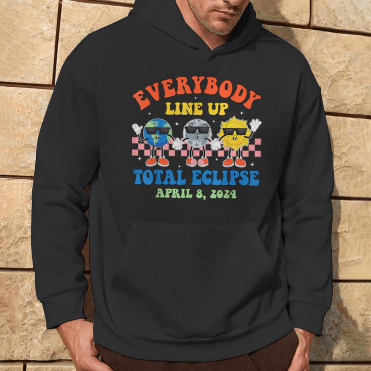 Retro Everybody Line Up Total Solar Eclipse 2024 Earth Moon Hoodie Lifestyle