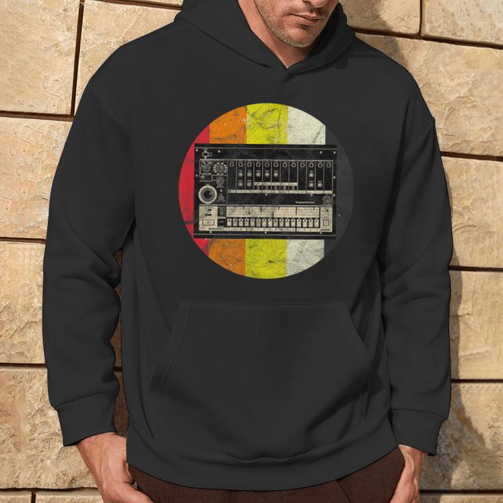 Vintage Analogue Drum Machine Retro Synth Synthesizer Studio Kapuzenpullover Lebensstil