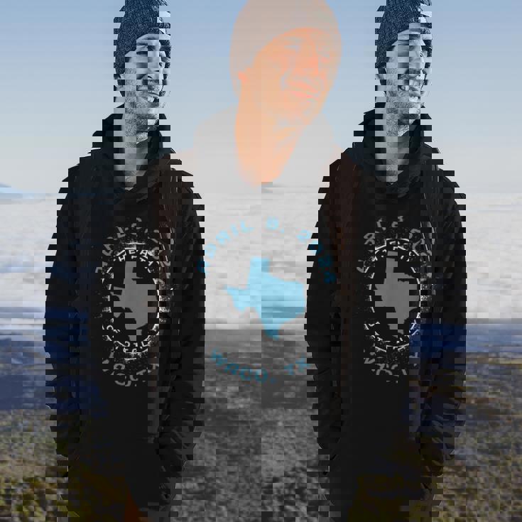 Waco Texas Solar Eclipse April 8 2024 Totality Hoodie Lifestyle Waco Texas Solar Eclipse April 8 2024 Totality Hoodie Lifestyle