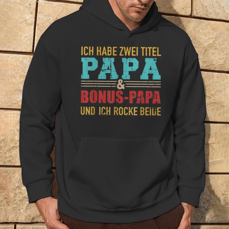 Zwei Titel Papa Und Bonus Papa Und Rocke Sie Bothintage Kapuzenpullover Lebensstil