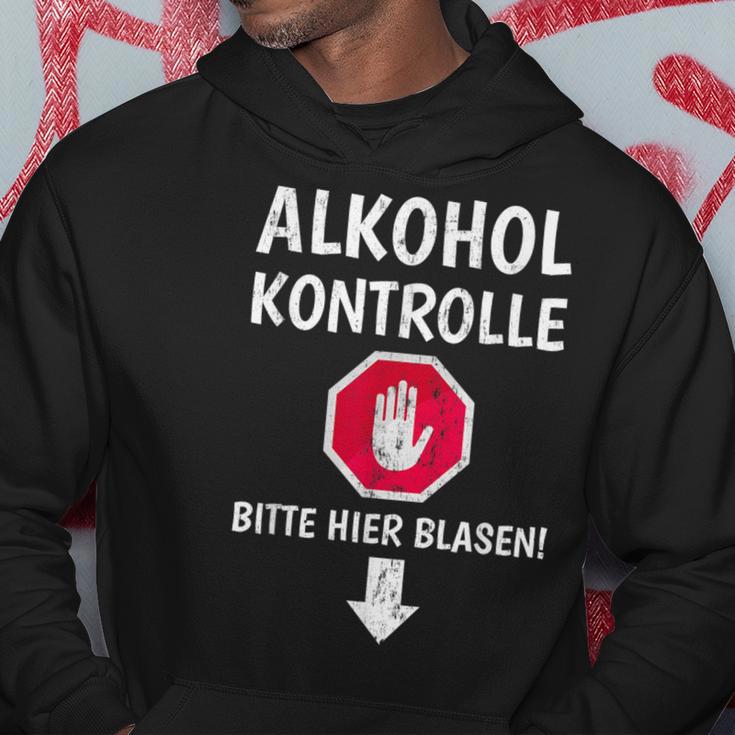 Alcohol Control Bitte Hier Blasen Alcohol Als Sauf Kapuzenpullover Lustige Geschenke