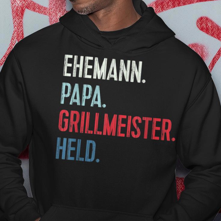 Bester Papa Grillmeister Held Grillen Bester Husann German L Kapuzenpullover Lustige Geschenke