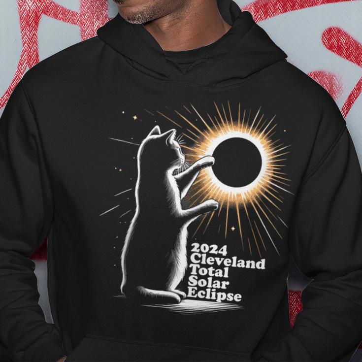 Cat Solar Eclipse Cleveland 8 April 2024 Souvenir Hoodie Unique Gifts