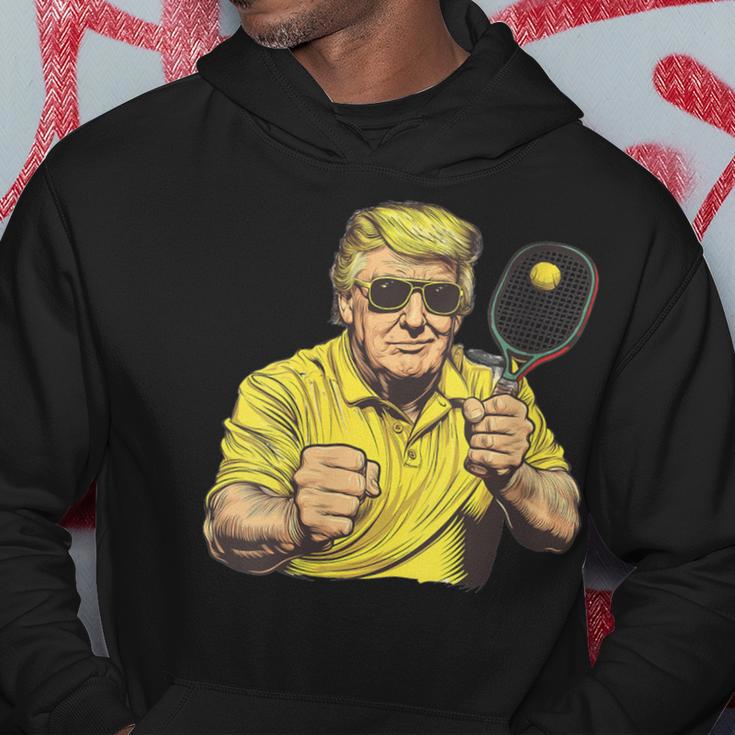 Damen Lustiges Trump-Spiel Pickleballatertag Papa Weihnachten Mit-Ausschnitt Kapuzenpullover Lustige Geschenke