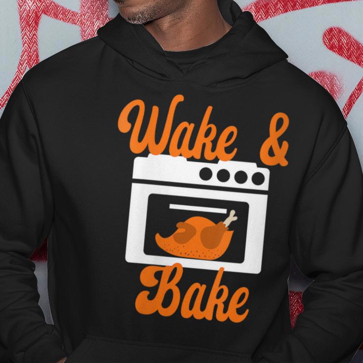 Damen Wake & Bake Thanksgiving Truthahn Lustiger Papa Witz Friendsgiving Mit-Ausschnitt Kapuzenpullover Lustige Geschenke