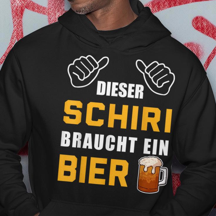 Dieser Schiri Braucht Bier Kapuzenpullover Lustige Geschenke