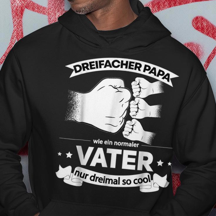 Dreifacher Papa Wie Ein Normalerater Nur Dreinal So Cool Kapuzenpullover Lustige Geschenke