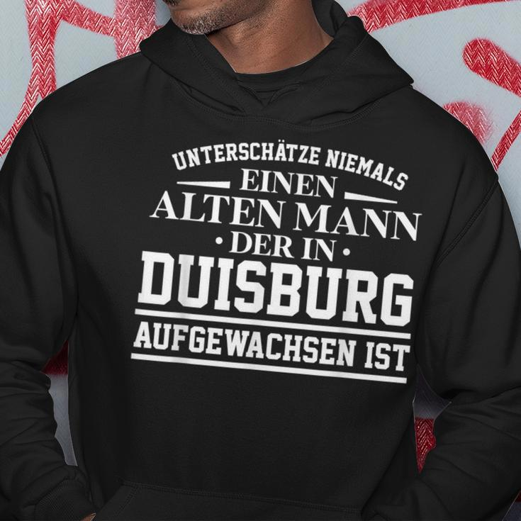 Duisburg Underschätze Nie Einen Alten Mann Hoodie Lustige Geschenke