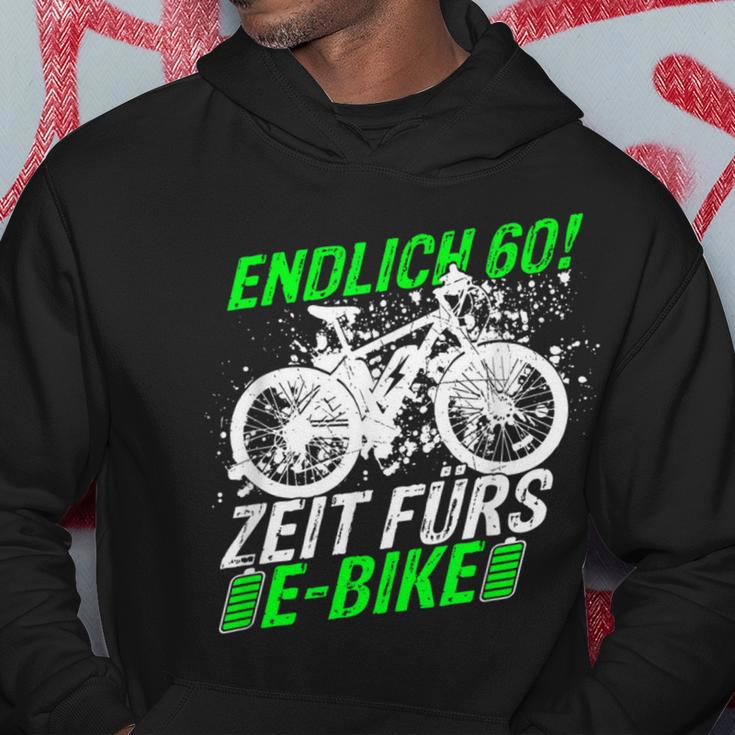 Endlich 60 Zeit Zum E-Bike Hoodie Lustige Geschenke