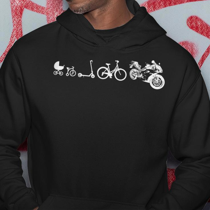 Evolution des Bikers Schwarzes Hoodie, Motorrad und Fahrrad Design Lustige Geschenke