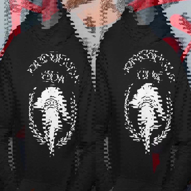 Fortis Fortuna Adiuvat Latina Sudadera Regalos divertidos