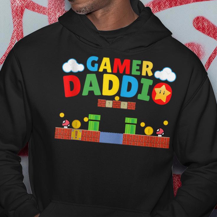 Gamer-Papa Retro-Gamer-Vater-Nostalgiepapa Level Aufsteigen Kapuzenpullover Lustige Geschenke