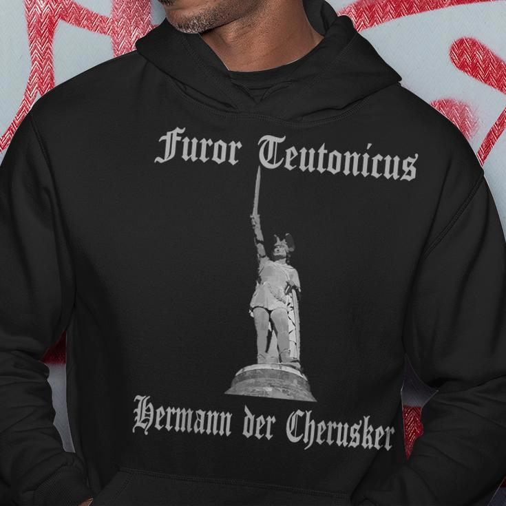Hermann Der Cherusker Teutonicus Nibelungen German Hoodie Lustige Geschenke