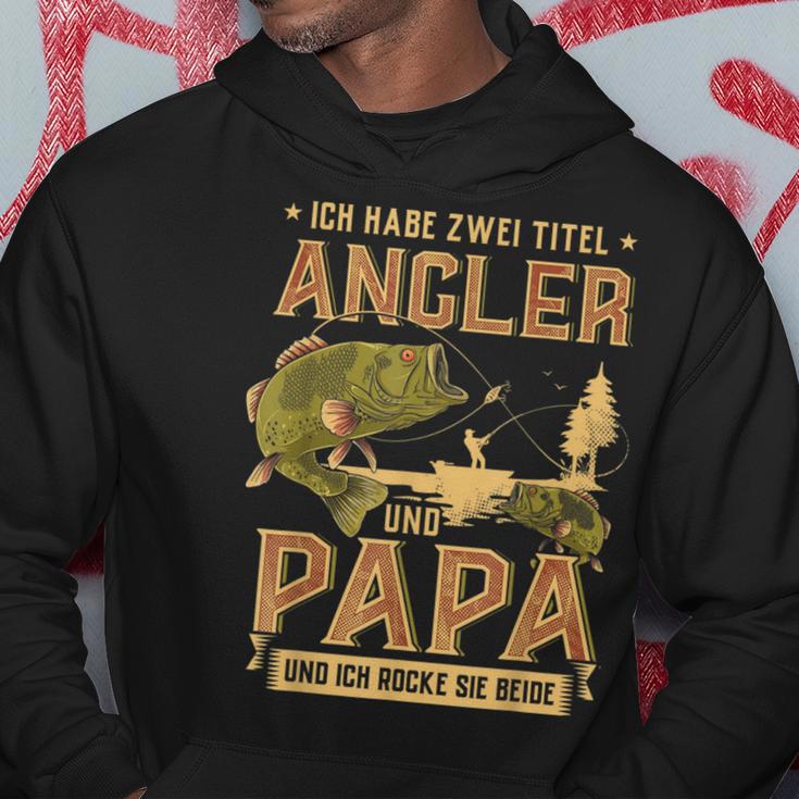 Ich Habe Zwei Titel Angler Und Papa Hecht Mann Carp Fishing S Kapuzenpullover Lustige Geschenke