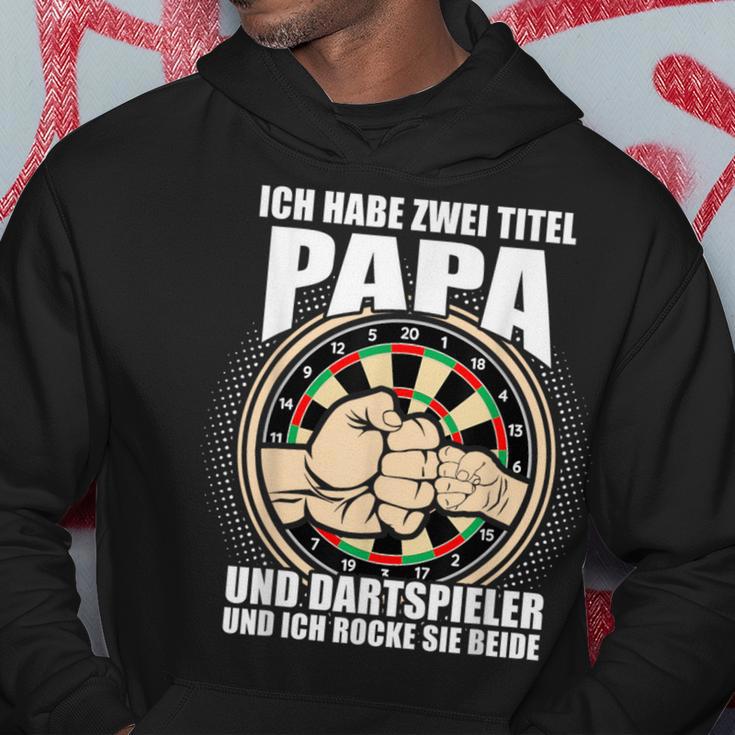 Ich Habe Zwei Titel Papa Und Dartspiel German Kapuzenpullover Lustige Geschenke