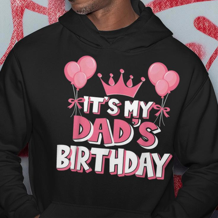 It's My Dad's Birthday Celebration Hoodie Funny Gifts