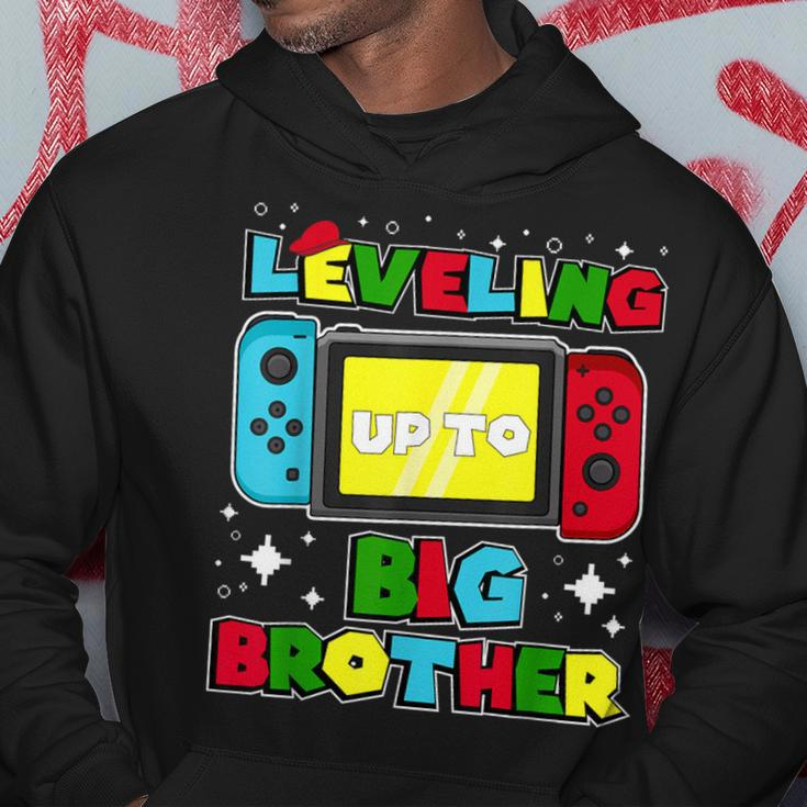 Leveling Up To Big Brother 2024 Gaming Boys Toddler Big Bro Hoodie Funny Gifts
