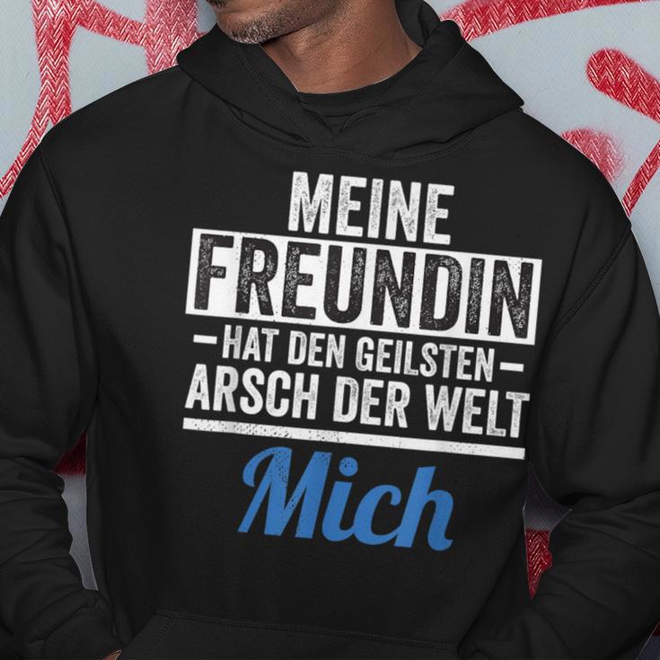 Meine Freundin Hat Den Geilsten Arsch Der Welt Mich Kapuzenpullover Lustige Geschenke