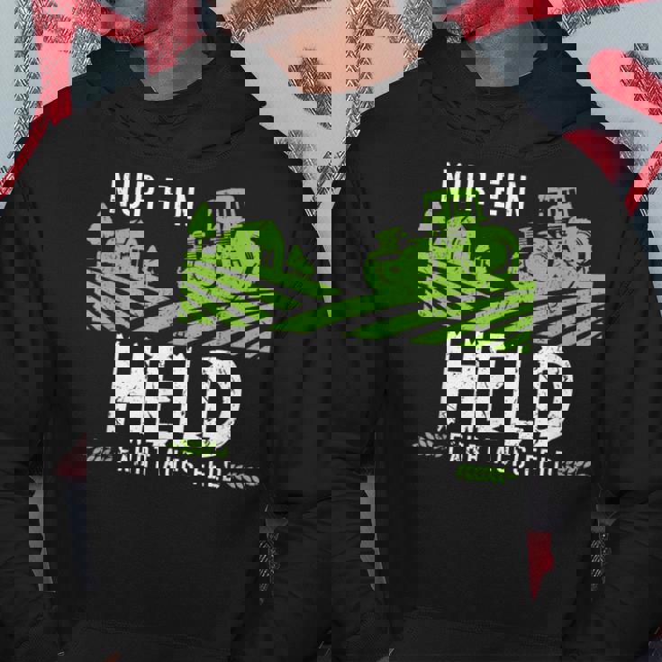 Nur Ein Held Fährt Aufs Feld Tractor Tractor Hoodie Lustige Geschenke