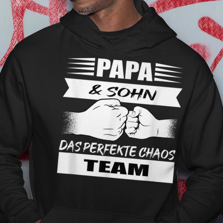 Papa Und Sohn Das Perfekte Chaos Teamatertag Kapuzenpullover Lustige Geschenke