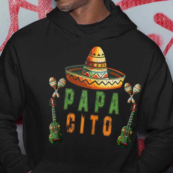 Papacito Lustiger Mexikanischer Papa Cinco De Mayoatertag Kapuzenpullover Lustige Geschenke