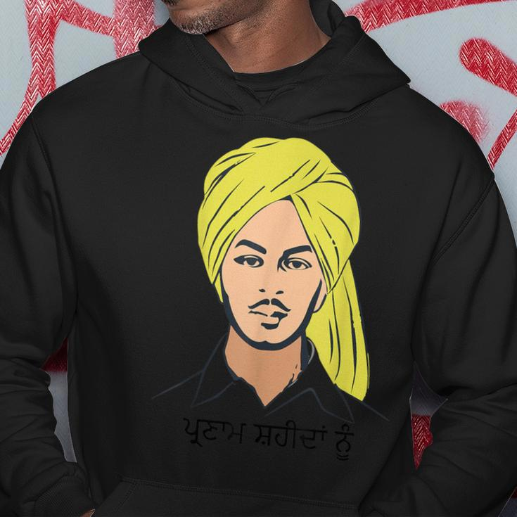 Parnam Shaheeda Nu Shaheed Bhagat Singh Indian Patriotic Hoodie Unique Gifts
