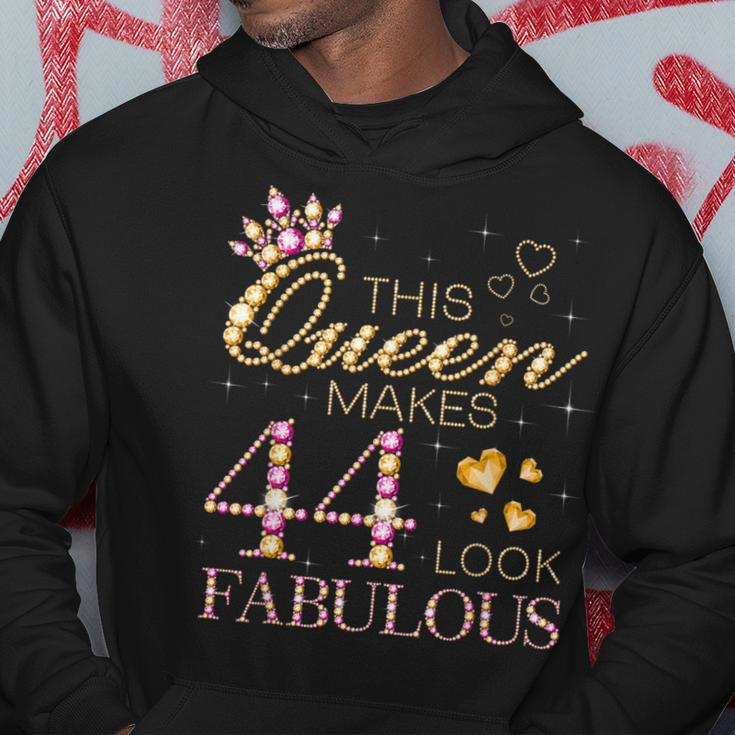 This Queen Makes 44 Look Fabulous 44Th Birthday Queen B-Day Hoodie Unique Gifts