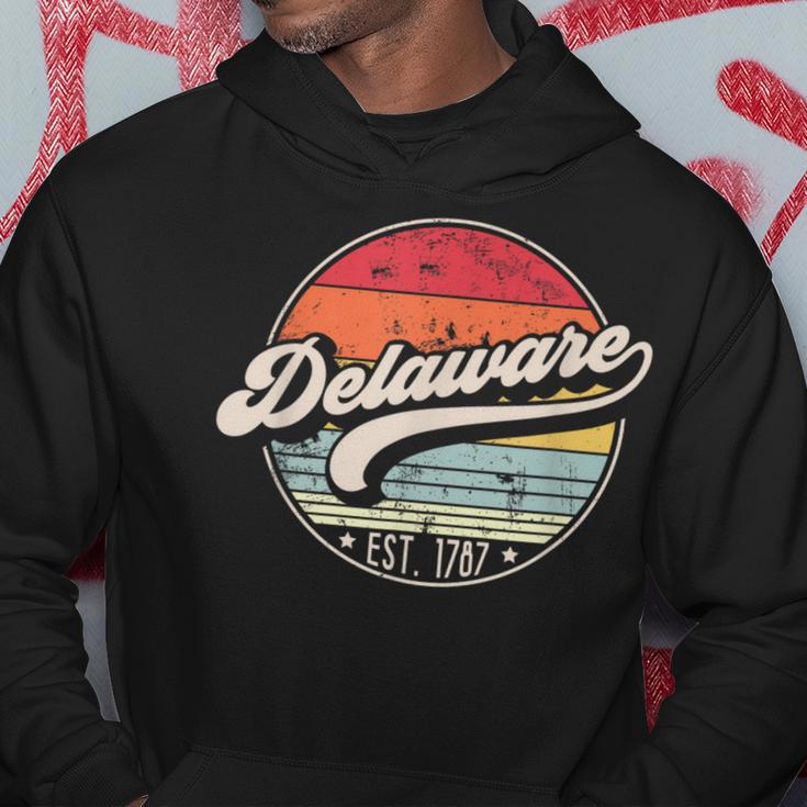 Retro Delaware Home State De Cool 70S Style Sunset Hoodie Unique Gifts