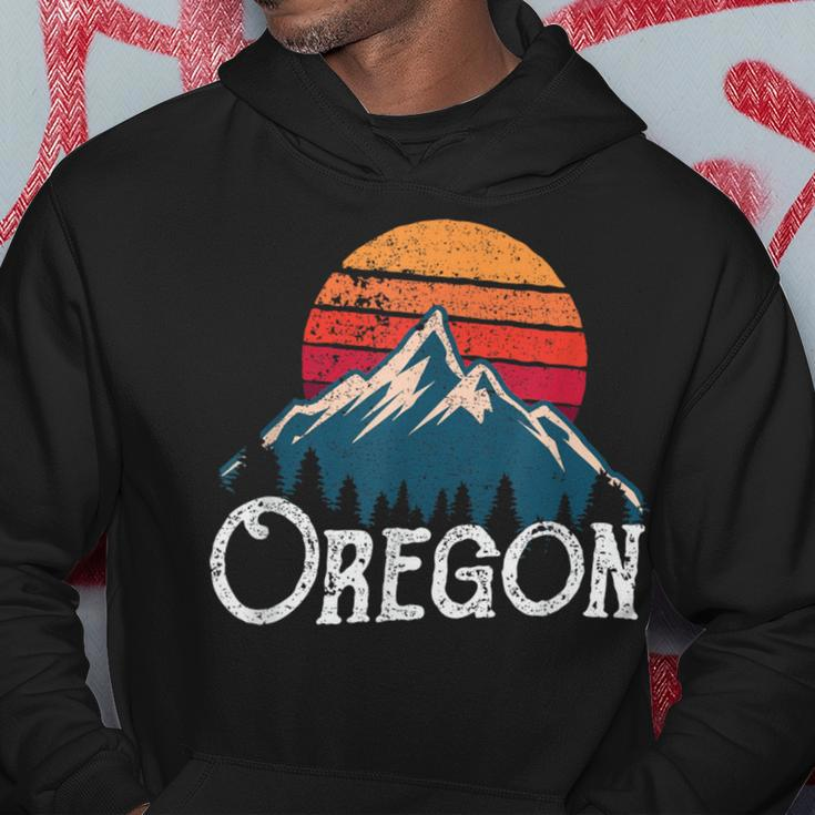Retro Oregon Or Mountains Outdoor Wildness Hoodie Unique Gifts