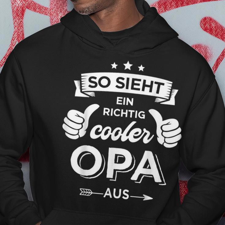 So Sieht Cooler Opa Zumatertag Geburtstag Und Weihnachten Hoodie Lustige Geschenke