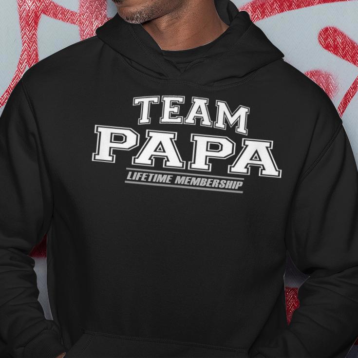 Team Papa Stolzer Familienname Nachnamengeschenk Kapuzenpullover Lustige Geschenke