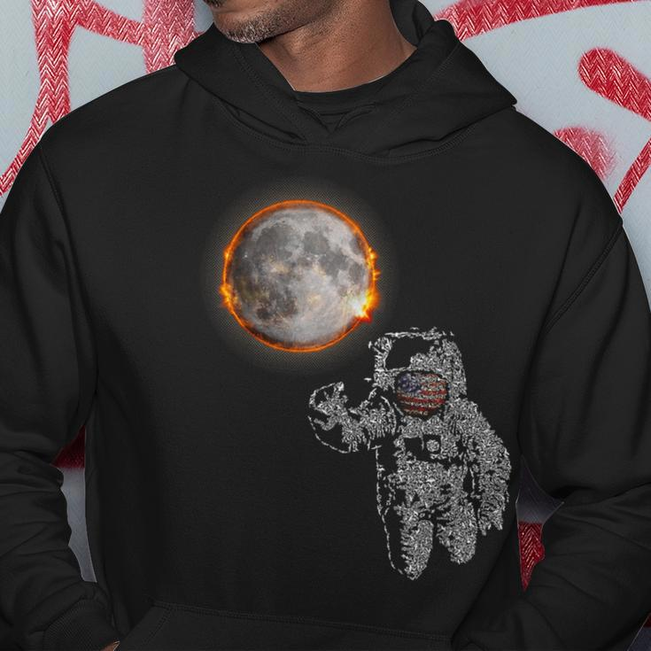 Total Solar Eclipse April 4 2024 Astronaut Hoodie Funny Gifts