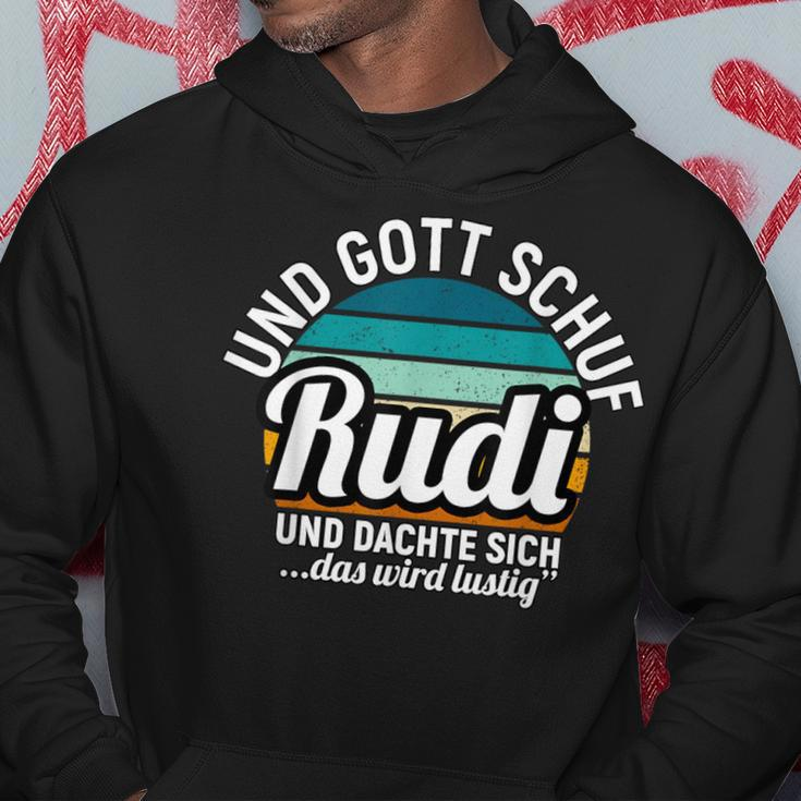 Und Gott Schuf Rudi Hoodie, Cooles Spruch-Hoodie in Schwarz Lustige Geschenke