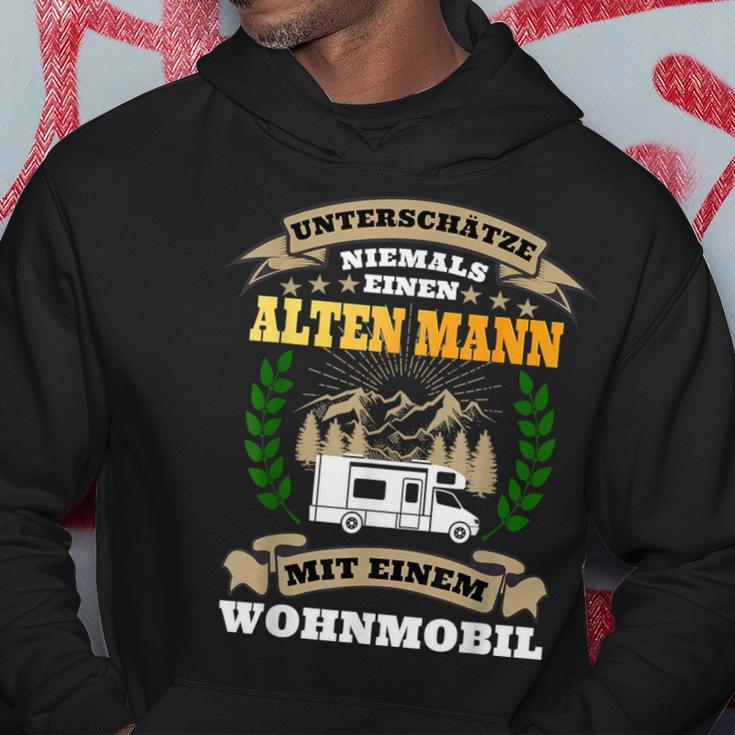 Unterschätze Niemals Alter Mann Mit Wohnmobil Kapuzenpullover Lustige Geschenke