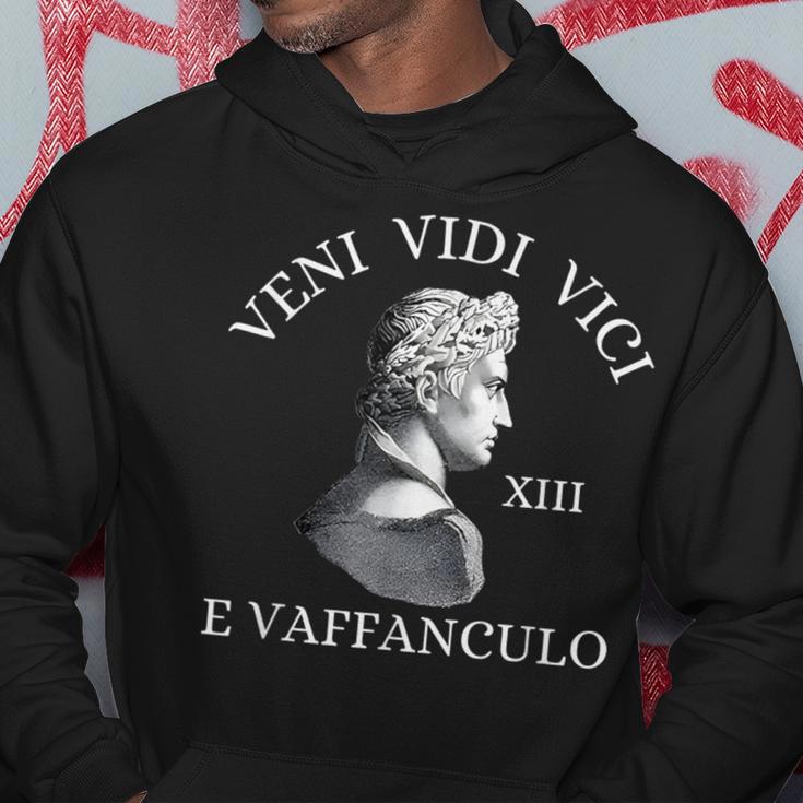 Veni Vidi Vici Xiii E Vaffanculo Black Hoodie Lustige Geschenke