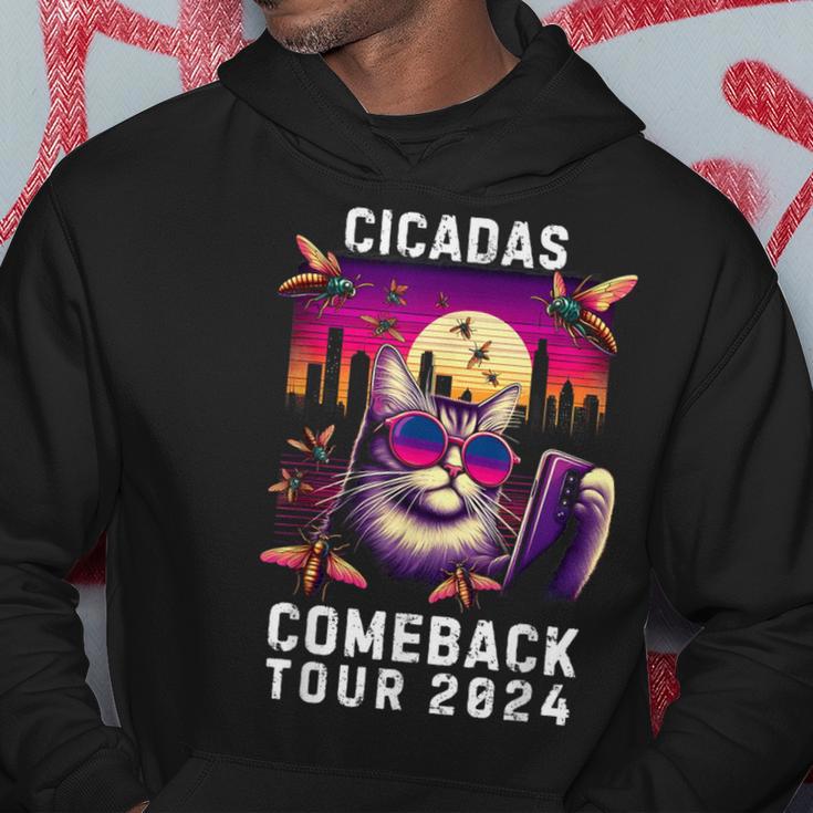 Vintage Cat Selfie With Cicada Comeback Summer Tour 2024 Hoodie Unique Gifts