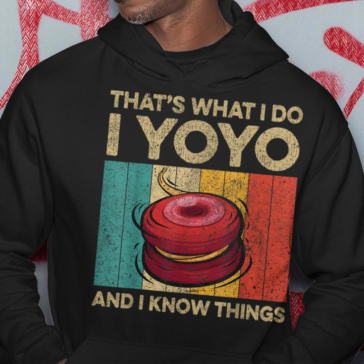 I Yoyo And I Know Things Vintage Yoyo Hoodie Funny Gifts